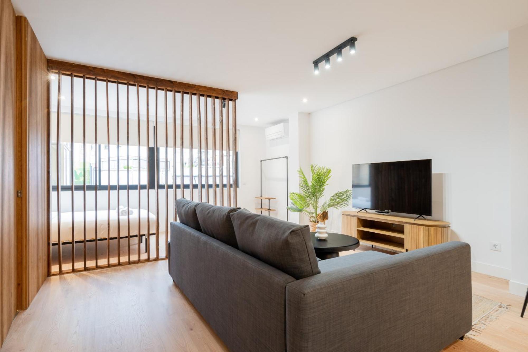 Apartamento Reformado Para 6 Personas En Plena Gran Via Alquiler Temporal Madrid Luaran gambar