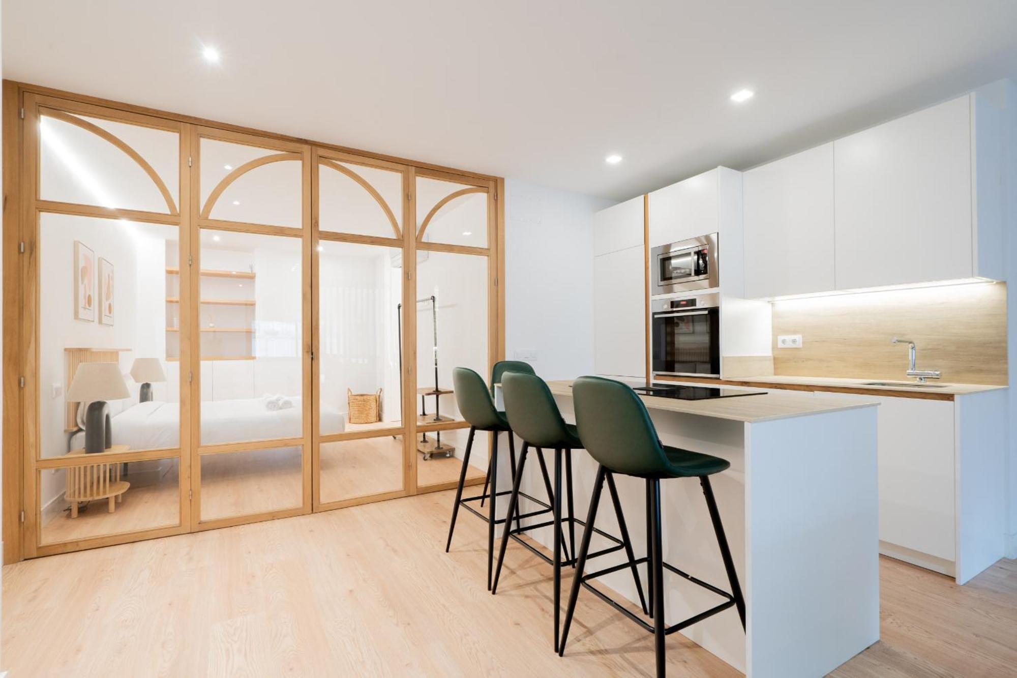 Apartamento Reformado Para 6 Personas En Plena Gran Via Alquiler Temporal Madrid Luaran gambar